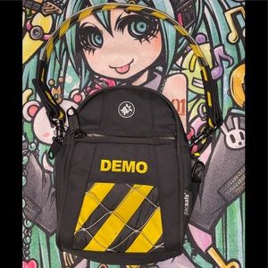 Pac safe magnetic side bag/ hand bag demo piece